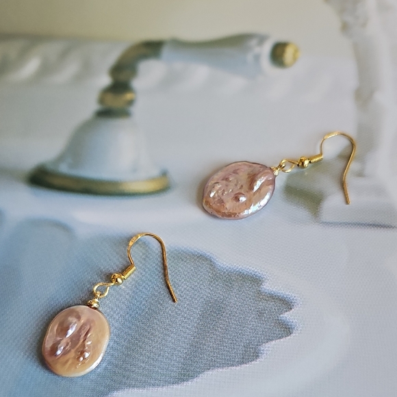 Pink Natural Baroque Pearl Sterling Silver Hoop Earrings - Picture 2 of 4